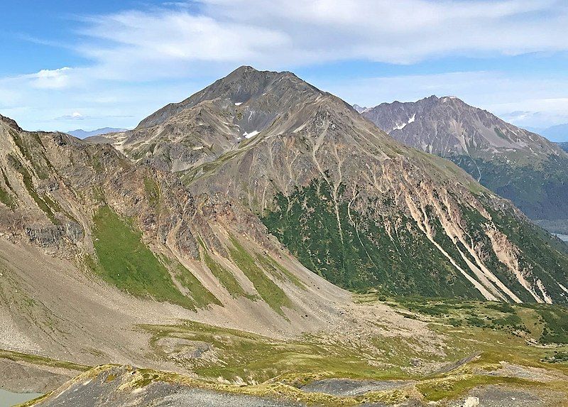 File:Mount Benson, Alaska.jpg