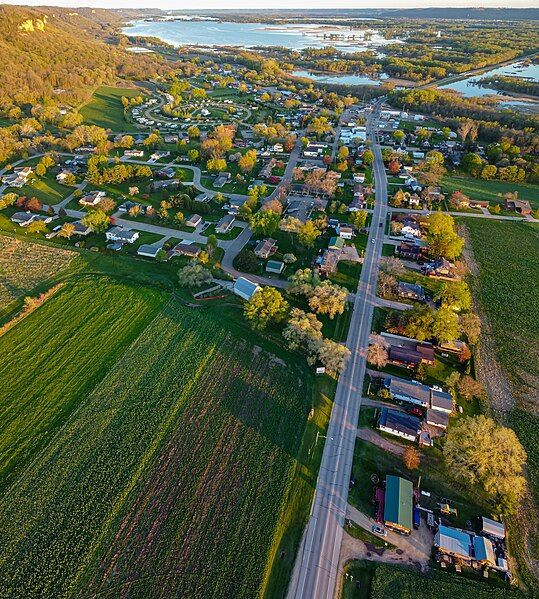 File:Nelson, Wisconsin.jpg