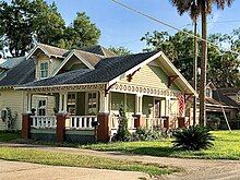 Craftsman style home in the Tallulah-North Shore neighborhood