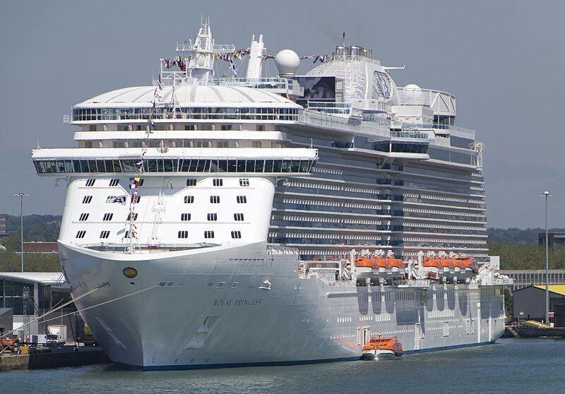 File:Royal Princess (9038666095).jpg