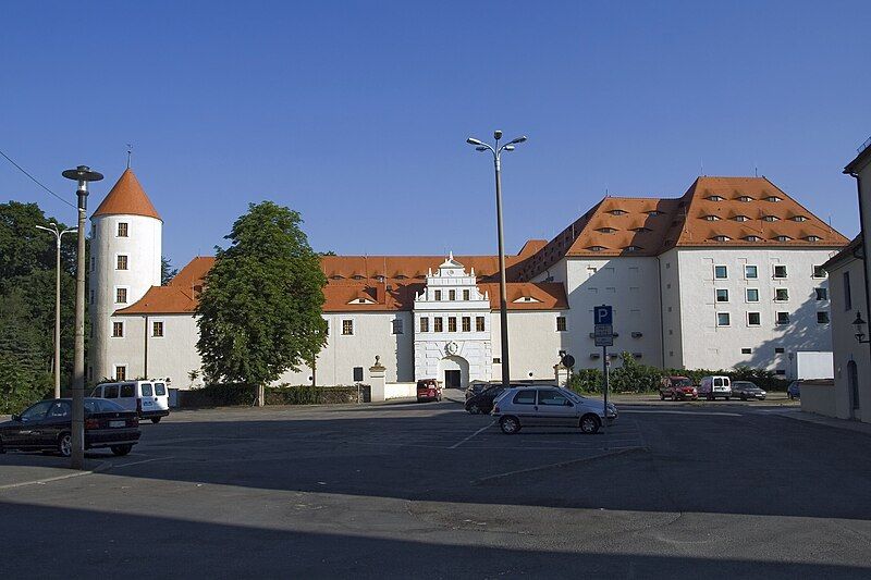 File:Schlossfreudensteinfreiberg.jpg