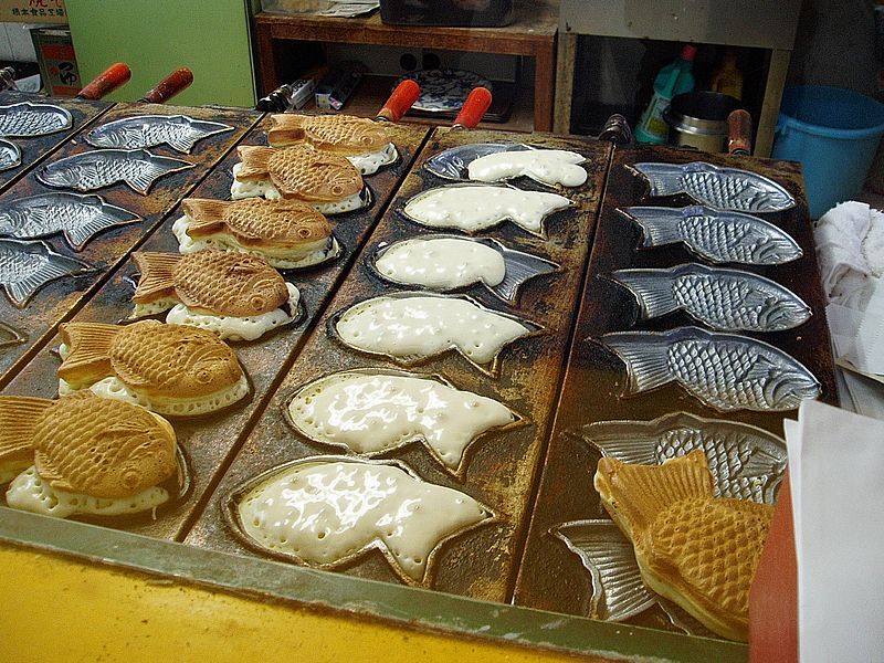 File:Taiyaki-Plate.JPG