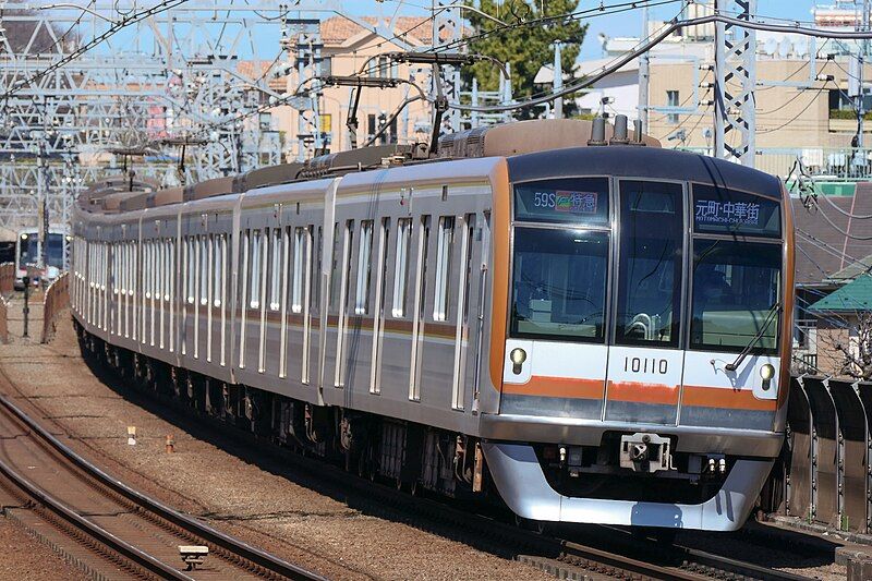 File:Tokyo-Metro-Series10110.jpg