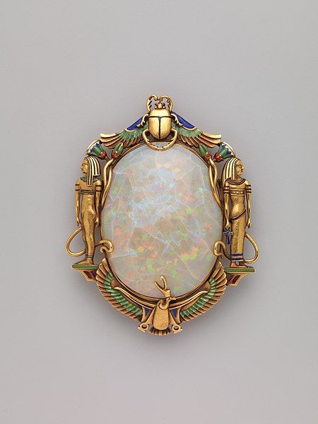 File:Brooch MET DP340189.jpg