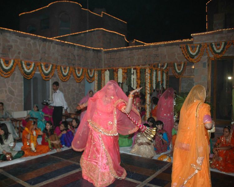 File:Ghoomar.jpg