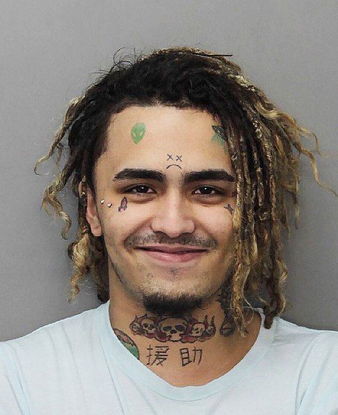 File:Lil Pump's mugshot.jpg