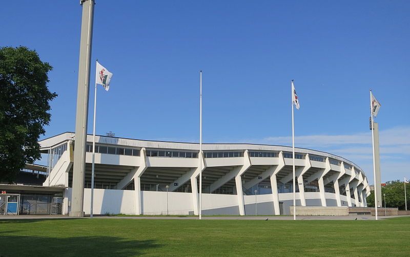 File:Malmö stadion 2013.jpg