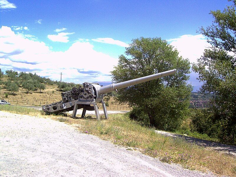 File:Montecuccoli guns-1.jpg