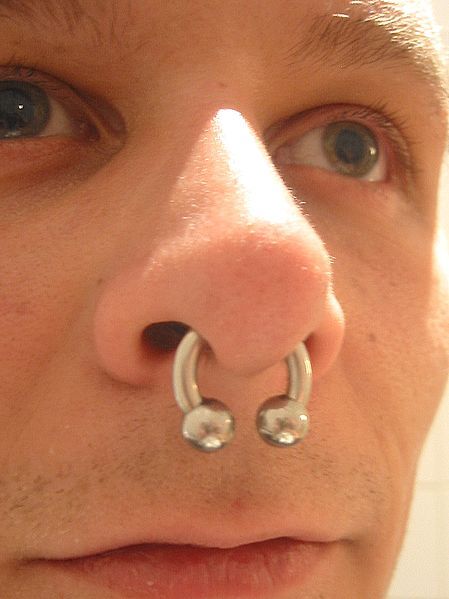 File:Septum piercing.jpg