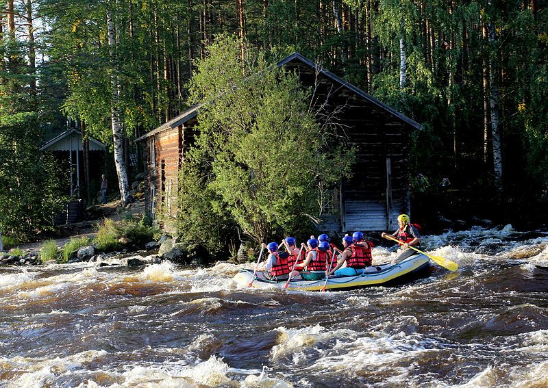 File:Äänekoski Kapeenkoski koskenlasku.jpg