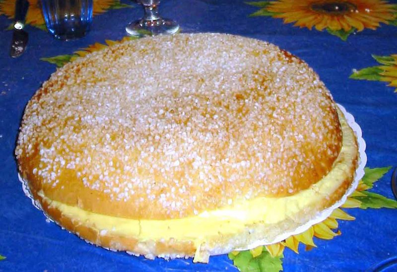 File:20050101-223214 tarte tropezienne.jpg