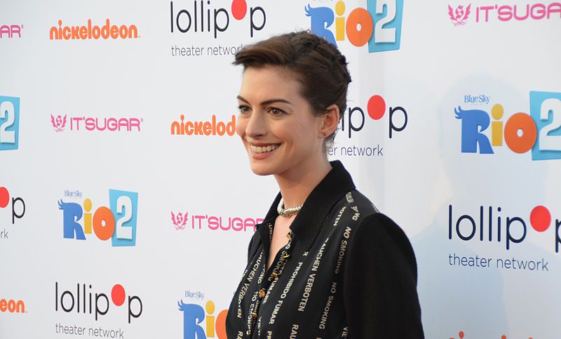 File:Anne Hathaway 2014.jpg