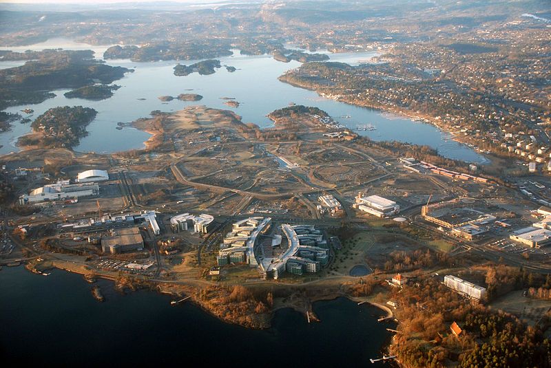 File:Fornebu.jpg