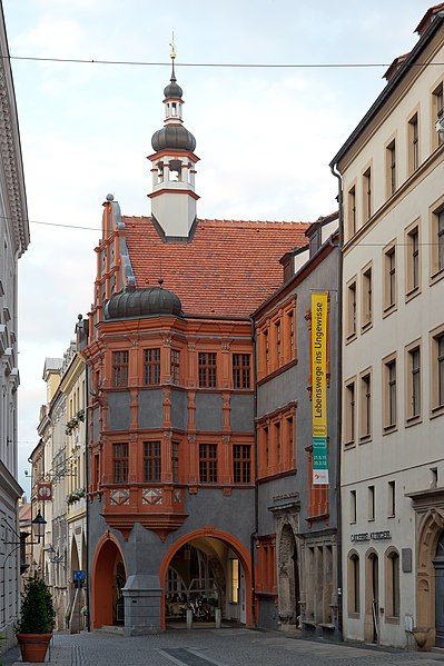 File:Goerlitz-Schoenhof von Westen-20110626.jpg