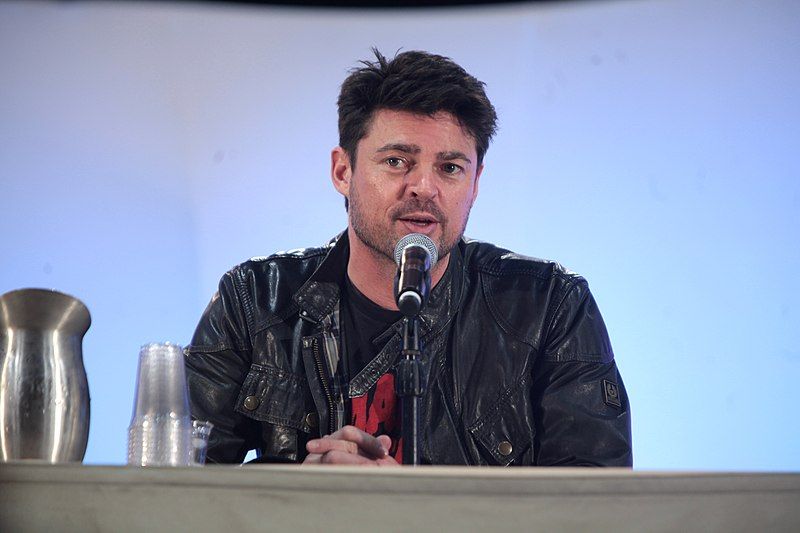 File:Karl Urban (18325632655).jpg