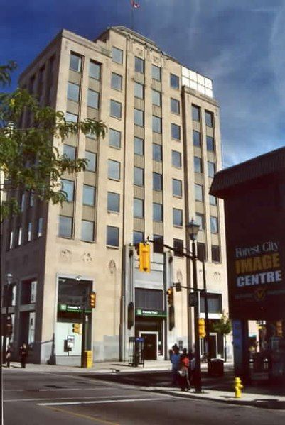 File:London-OntarioBank.jpg