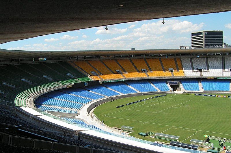 File:Maracana L.jpg