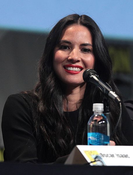 File:Olivia Munn 2015.jpg