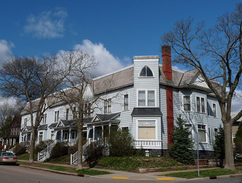 File:Salsbury Row House.jpg