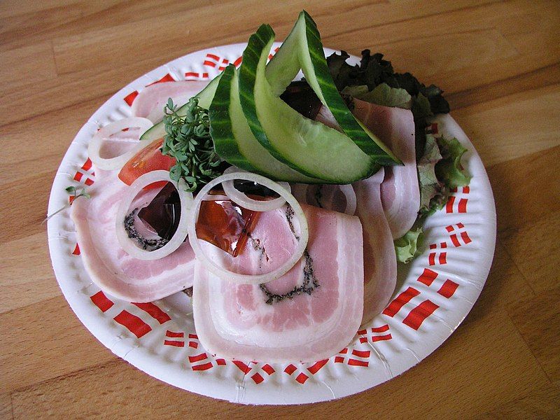 File:Smørrebrød 2.jpg