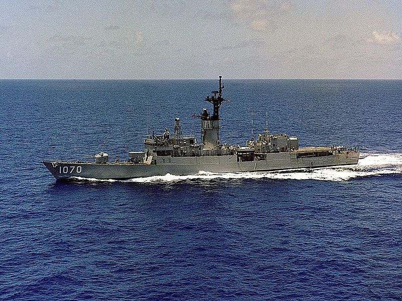 File:USS Downes (FF-1070).jpg