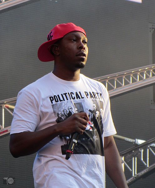 File:Dizzee Rascal 2013.jpg