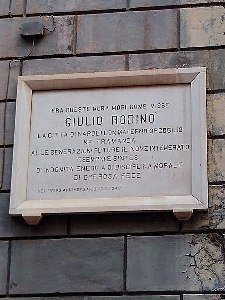 File:Giulio Rodino plaque.jpg