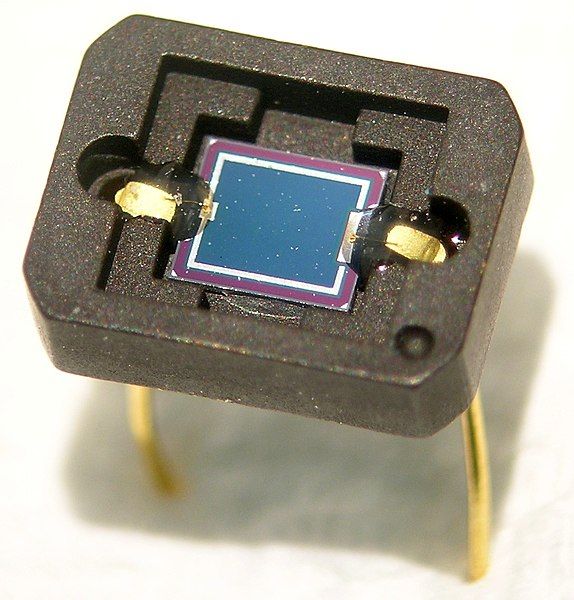 File:Photodiode-closeup.jpg