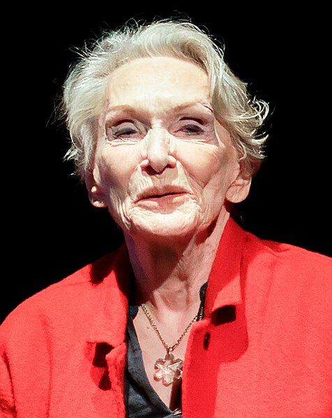 File:Siân Phillips 2022.jpg