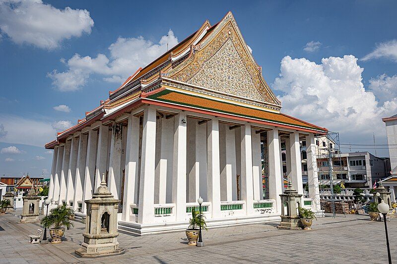 File:พระอุโบสถ วัดกัลยาณมิตรวรมหาวิหาร.jpg