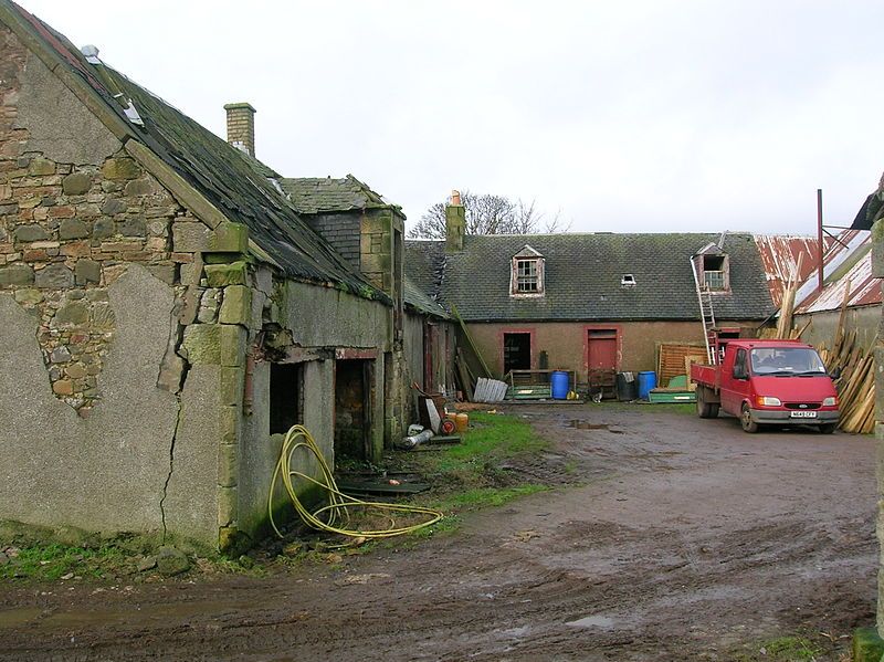 File:Auchenwinsey Farm.JPG