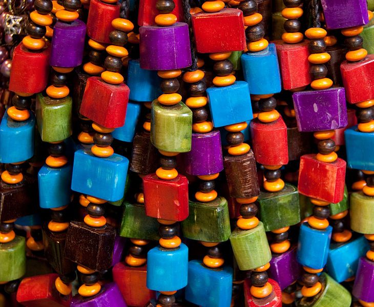 File:Beads (5843377458).jpg