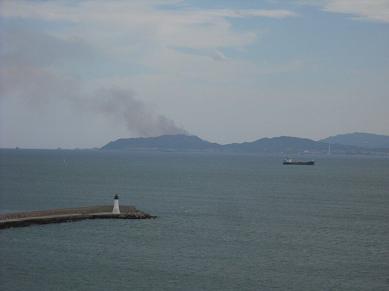 File:Cagliari wildfire 2.JPG