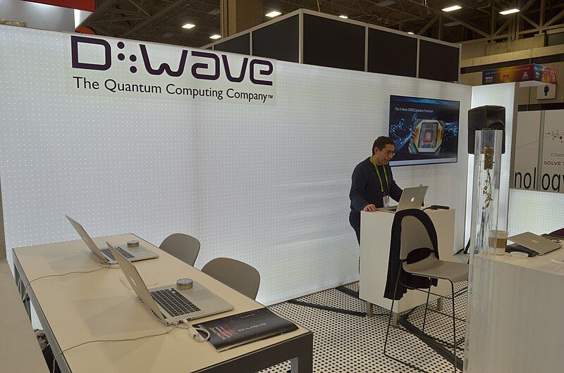 File:DWaveSC18-2.jpg