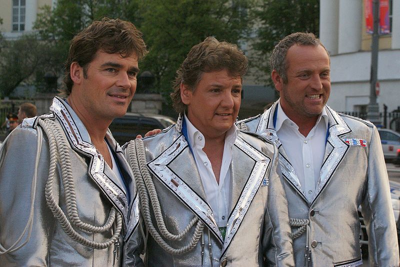 File:De Toppers 2009.jpg