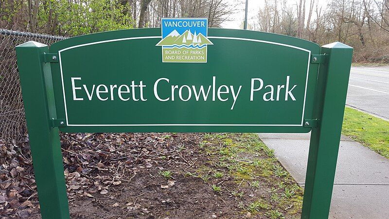 File:EverettCrowlyParkSign.jpg