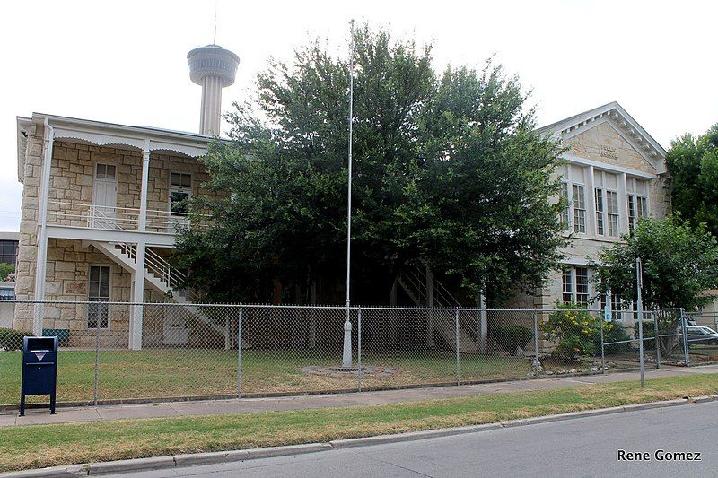 File:Fourth Ward School.JPG