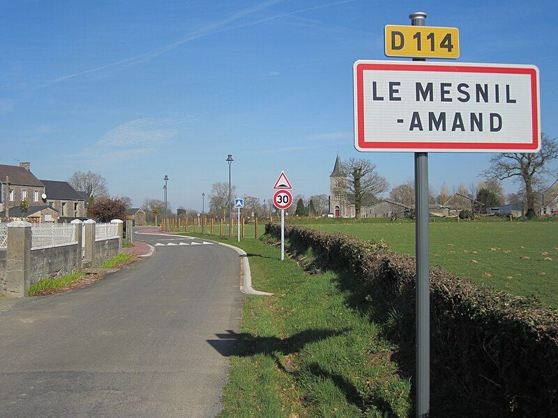 File:Le Mesnil-Amand.JPG