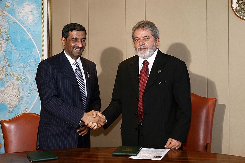 File:Maktoum Lula.jpg