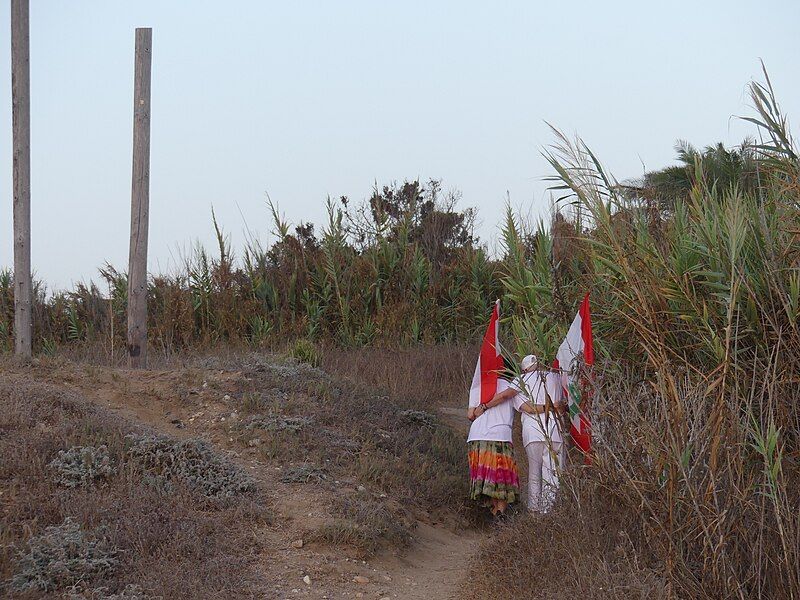 File:MonaKhalil-MansouriBeach RomanDeckert13082019-010.jpg