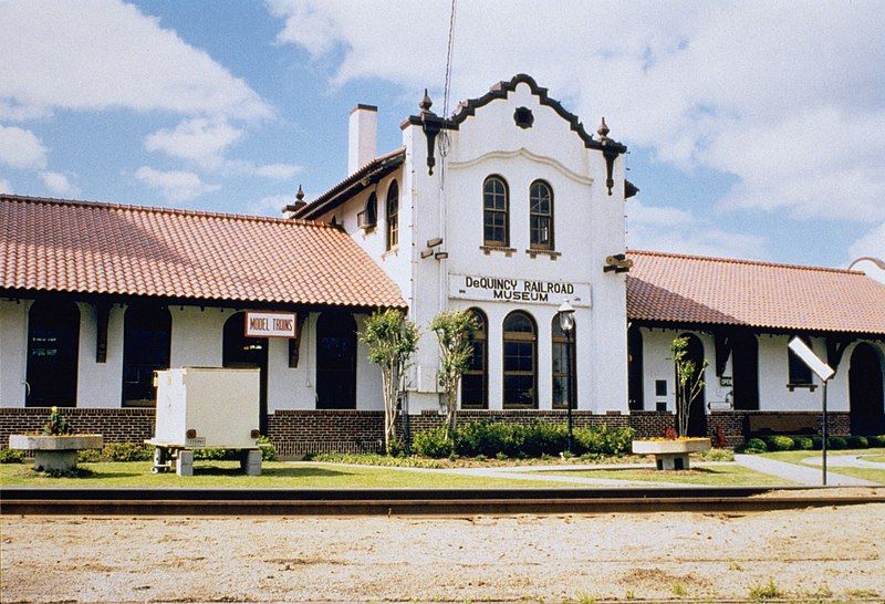 File:RailroadMuseum DeQuincyLA.jpg