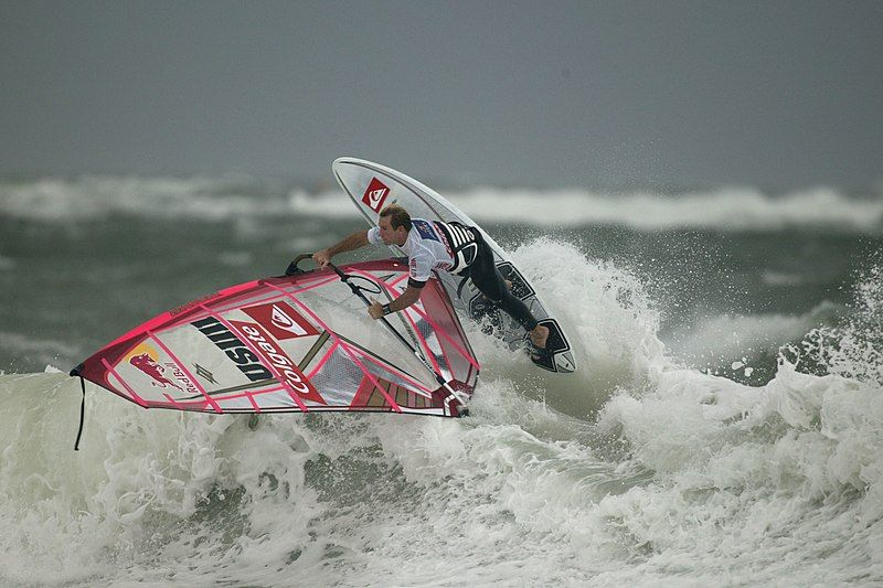 File:Robby Naish a.jpg