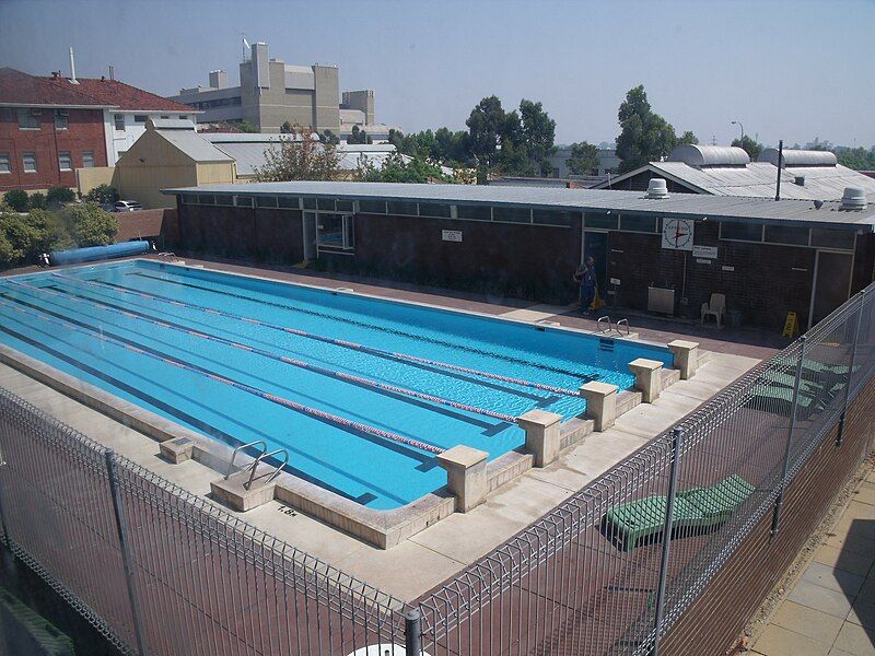 File:RoyalPerthHospitalPrivatePool.JPG