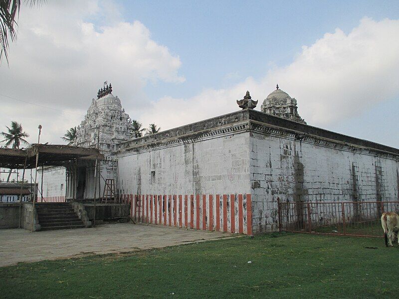 File:Sundaravarada Perumal temple17.JPG