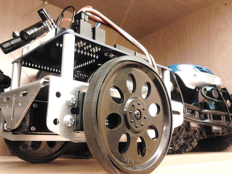 File:Arduino Boe Bot.jpg