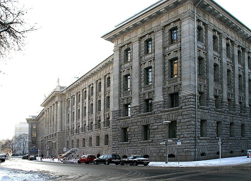 File:Berlin stadthaus klosterstrasse.jpg