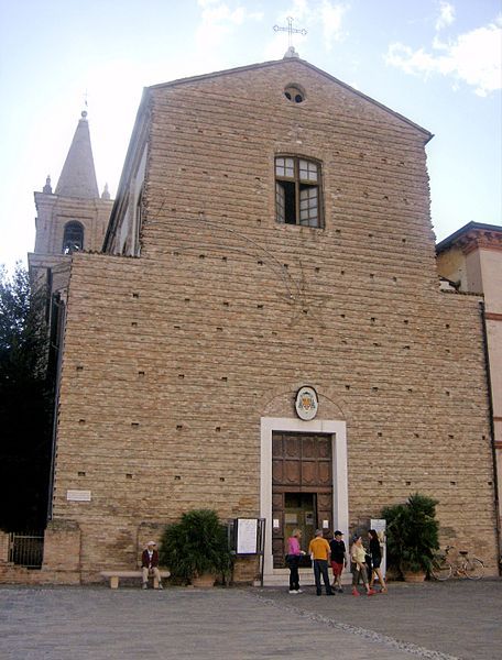 File:Cattedrale di Cervia.JPG