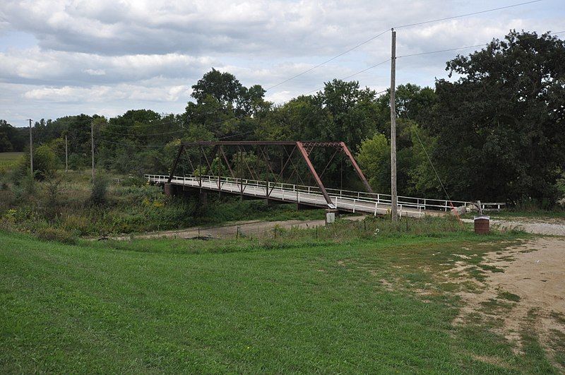 File:CherokeeIA MillCreekBridge.jpg