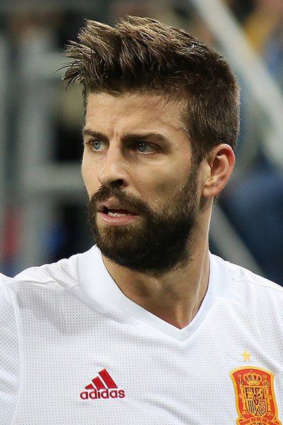 File:Gerard Piqué 2017.jpg