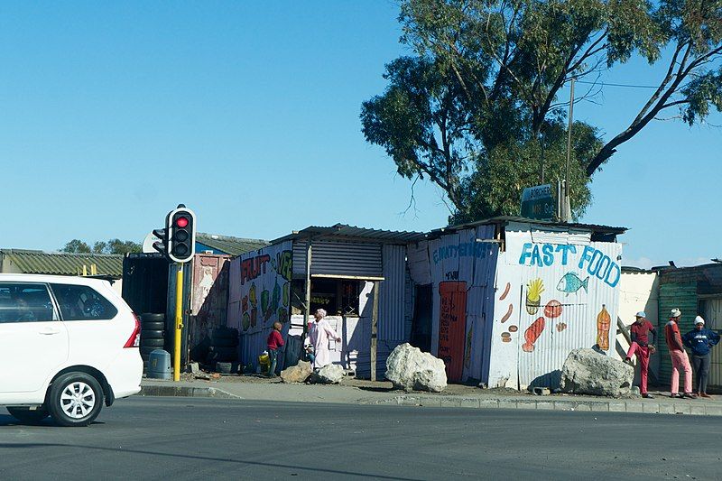 File:Guguletu Supermarket.jpg